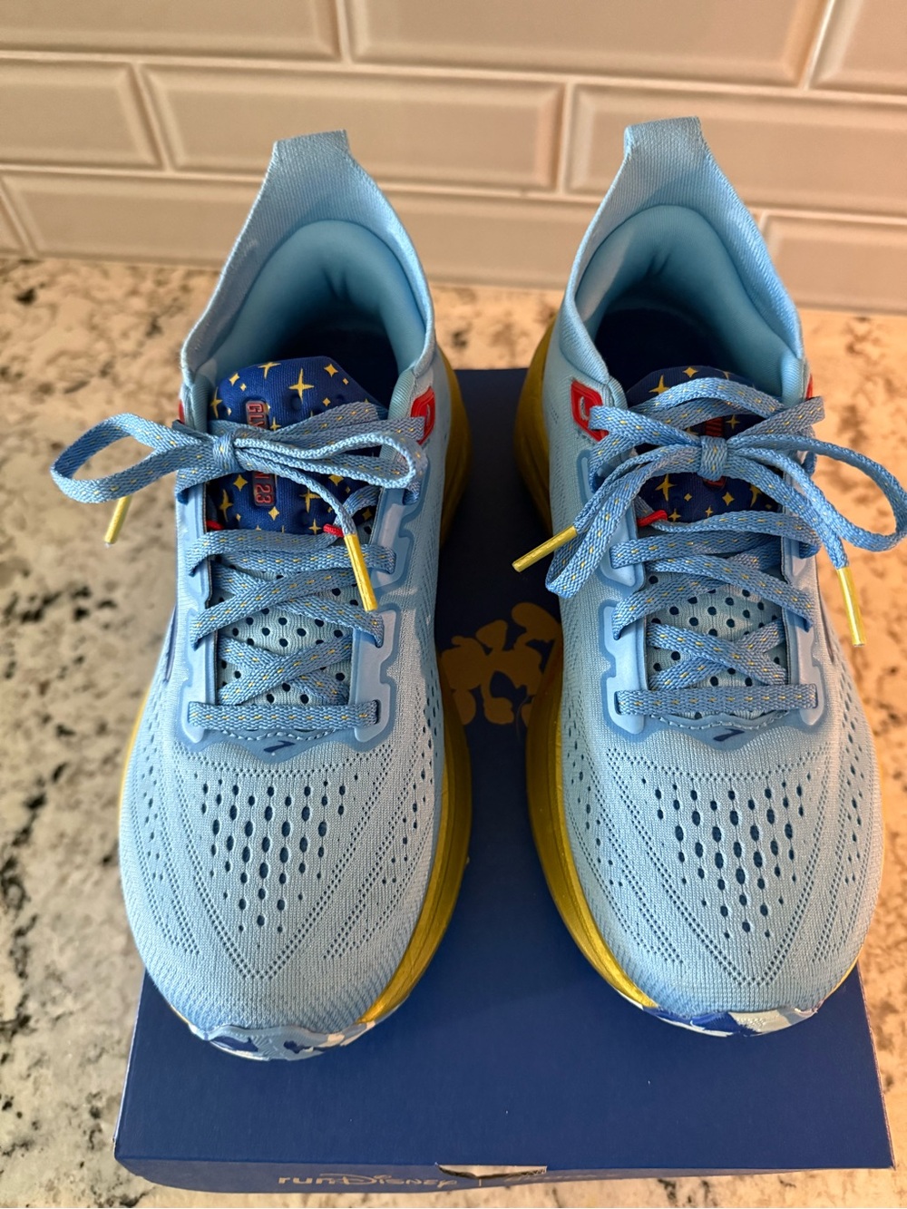 *Run Disney* Brooks Glycerin 23 RunDisney Genie sneakers - Picture 5 of 9